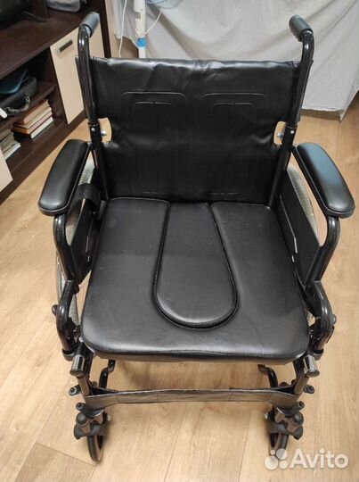 Инвалидная коляска новая