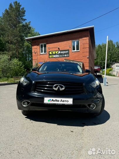 Infiniti QX70 3.7 AT, 2013, 118 000 км