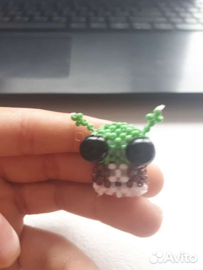 Амигурими шрек из бисера