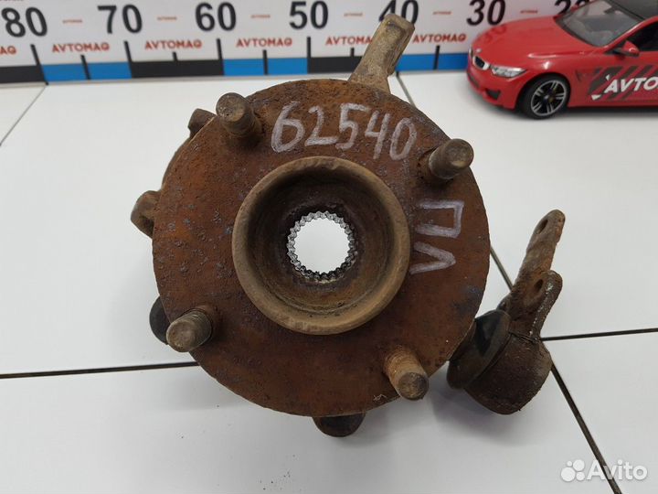 Кулак поворотный передний левый (Ford Courier)