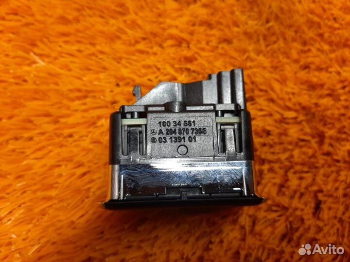 Кнопка стеклоподъемника задняя правая