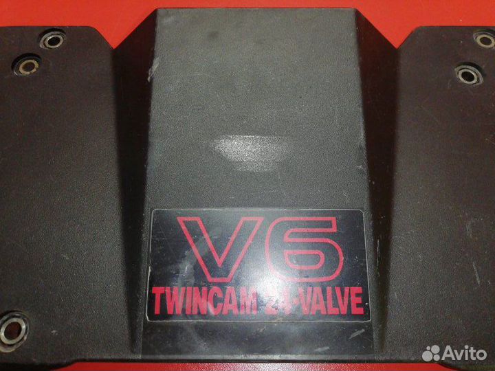 Крышка двигателя Suzuki Grand Vitara 3TD62 H25A