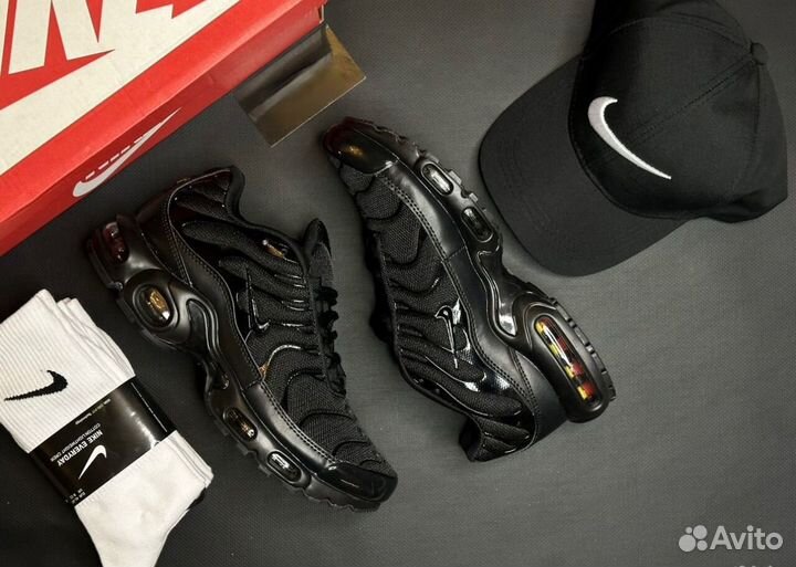 Кроссовки Nike air max tn plus