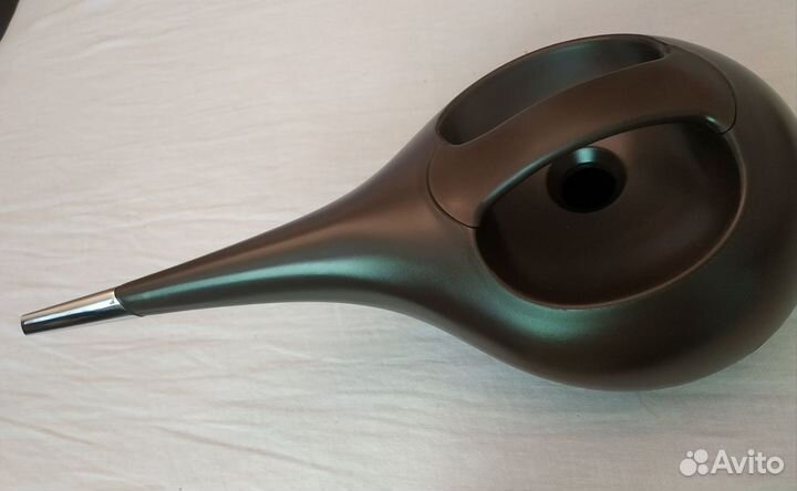 Alessi. италия. Лейка дизайнерскся kiwi