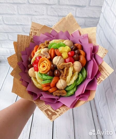 Букеты из сухофруктами на последний звонок