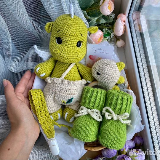 Вязанные наборы-подарок на выписку