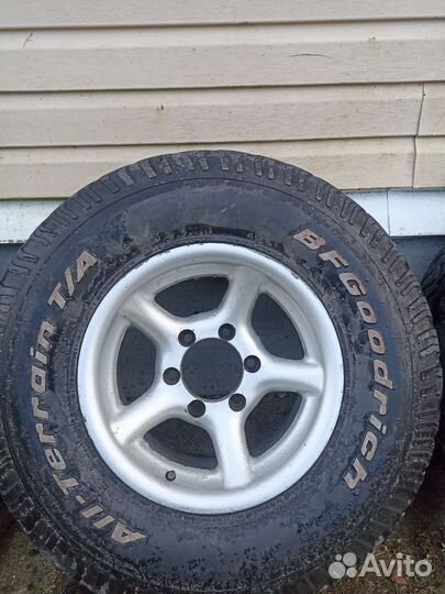 Диск r15 6X139.7