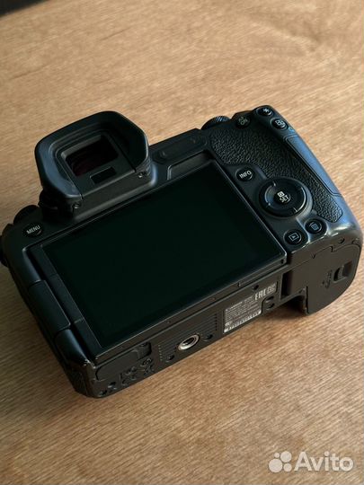 Фотоаппарат Canon EOS R