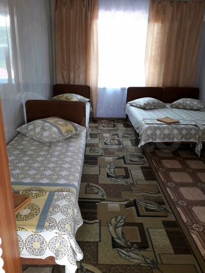 Комната 19 м² в 2-к., 1/2 эт.