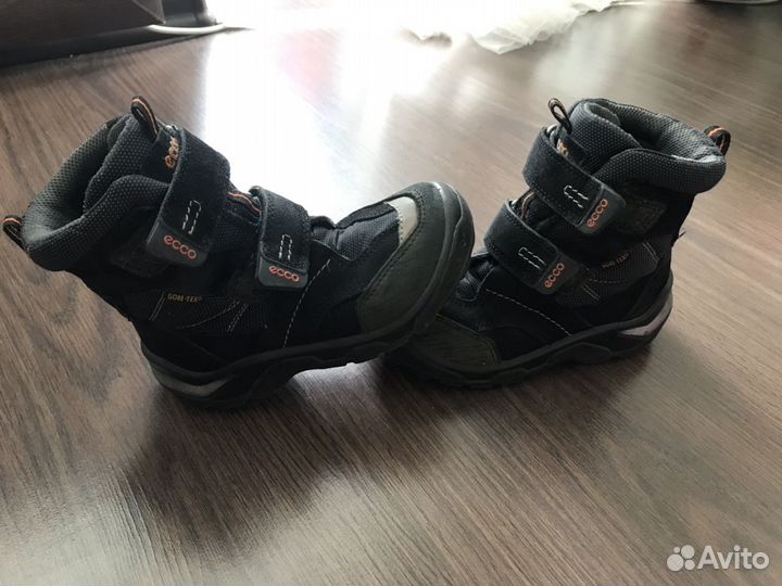Ботинки Ecco 28
