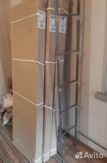 Шкаф металлический для раздевалок