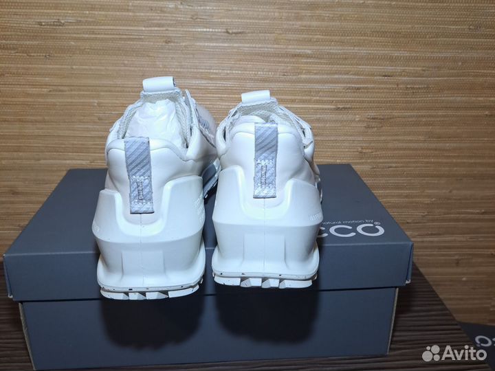 36, 39, 40 кроссовки ecco biom 2.0 w