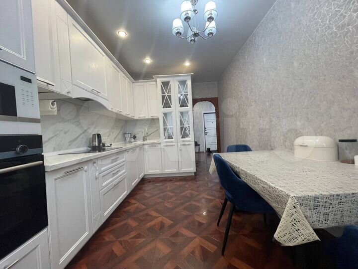 2-к. квартира, 64,5 м², 2/18 эт.