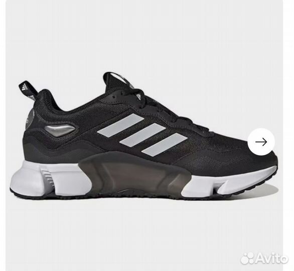 Кроссовки спортивные adidas