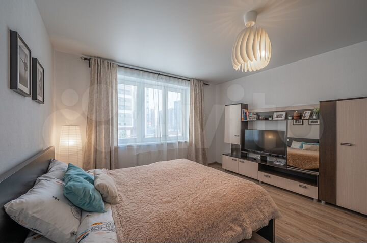 2-к. квартира, 70 м², 2/25 эт.