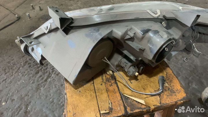 Фара правая camry 40 lexus style