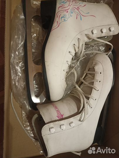 Коньки фигурные