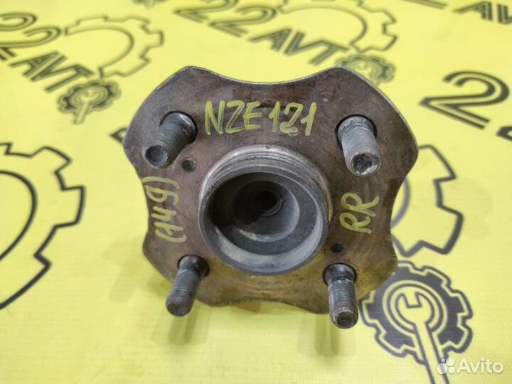 Ступица задняя правая Toyota Corolla Runx NZE121
