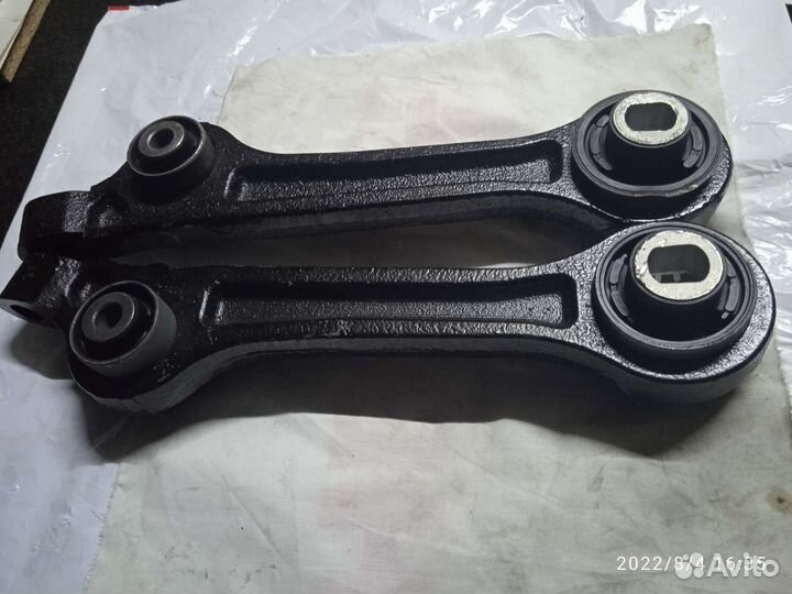 Рычаги перед dodge Charger LD