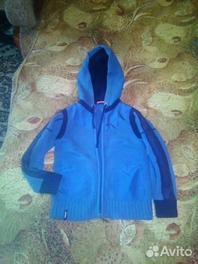 Стильная кофта фирмы Пеликан