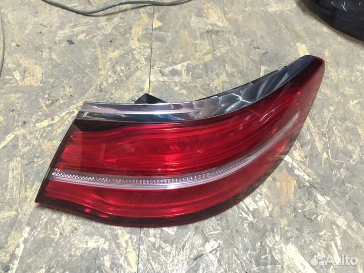 Мерседес GLE 292 фонарь