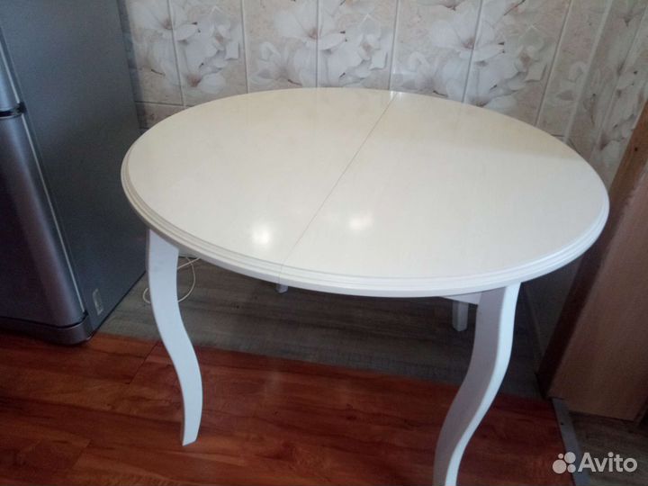 Кухонный стол раскладной новый