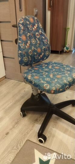 Растущий стул для школьника