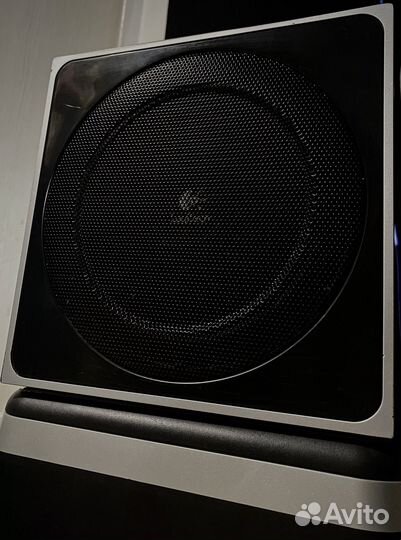 Сабвуфер Logitech Z4