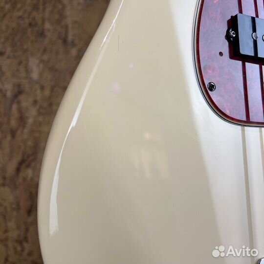 Fender PB62-53 Precision Bass White 1999 Japan