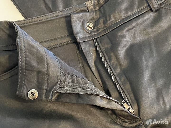 Брюки черные 44