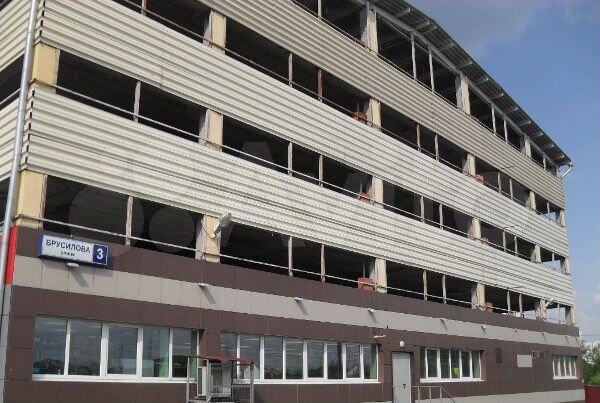 Машиноместо, 14 м²