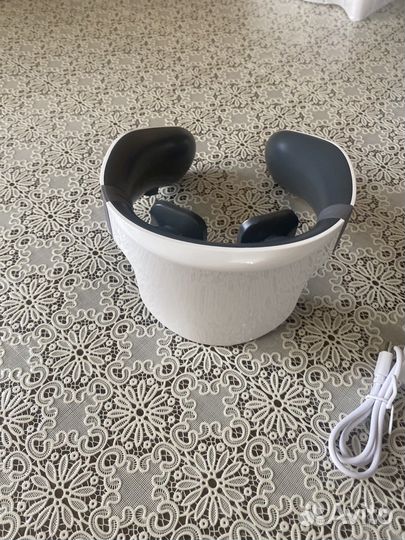 Шейный массажер