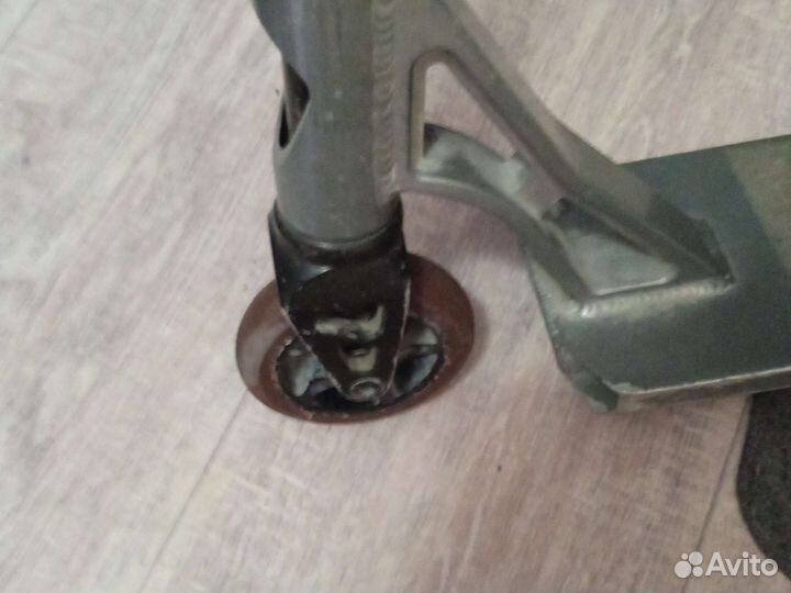 Трюковой самокат