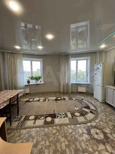 2-к. квартира, 52 м², 7/9 эт.