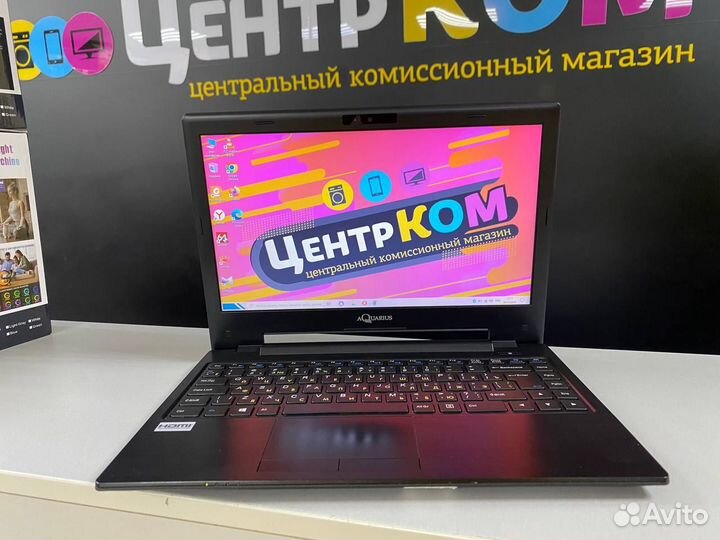 Ноутбук Aquarius Pentium 4415U / 4GB + SSD 120GB