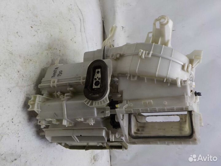 Корпус печки toyota corolla 150