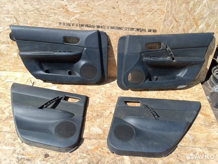 Дверные карты комплект Mazda 6 GG седан