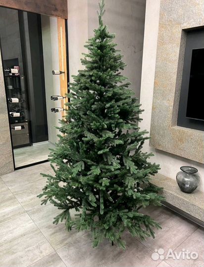 Елка искусственная