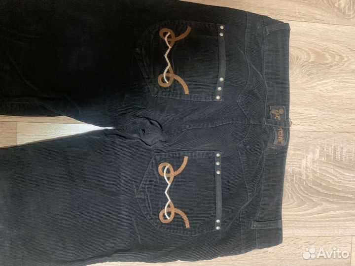 Микровельветовые брюки б/у М 46