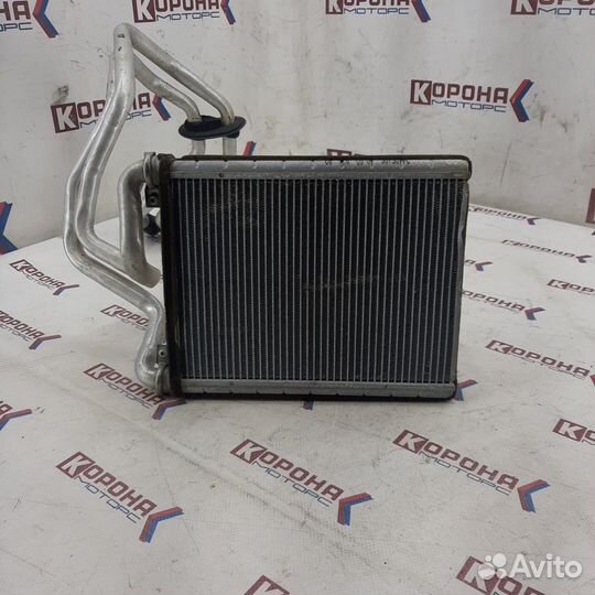 Радиатор печки toyota avensis
