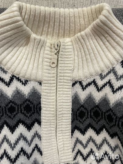 Свитер мужской