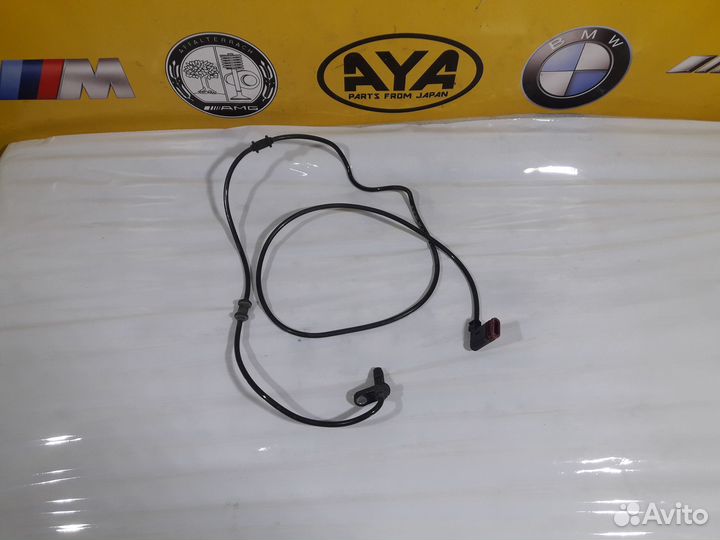 Датчик ABS Mercedes w211 m272