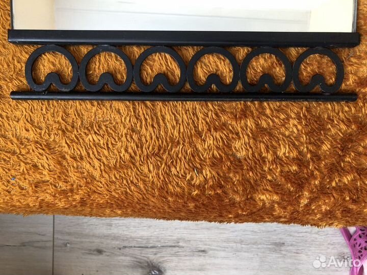 Зеркало в металлической раме, СССР