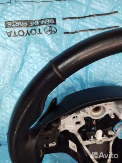 Руль Toyota RAV 4 2013-2015