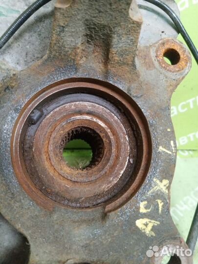 Ступица цапфа кулак передняя левая Mitsubishi Asx