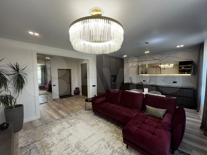 3-к. квартира, 91 м², 9/14 эт.