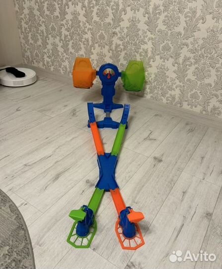 Трек Hot wheels Весы - Разрыв баланса