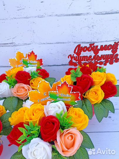 Букет из мыльных роз на 1 сентября. Цветы