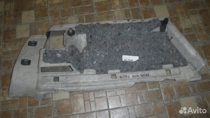 Обшивка багажника Opel Astra H 2004-2014