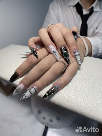 Маникюр / Наращивание ногтей / Гель лак